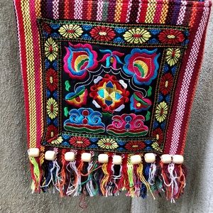 Retro Embroidery BoHo messenger bag NWTs XO